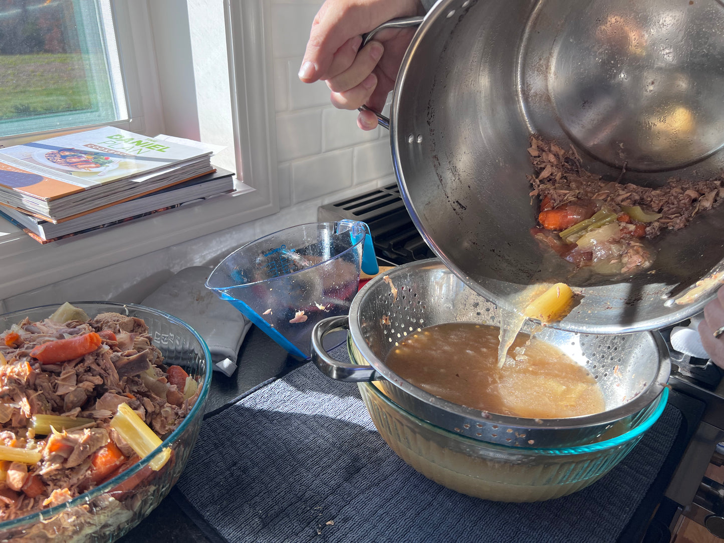 Chicken Bone Broth - Quart (32 ounces)