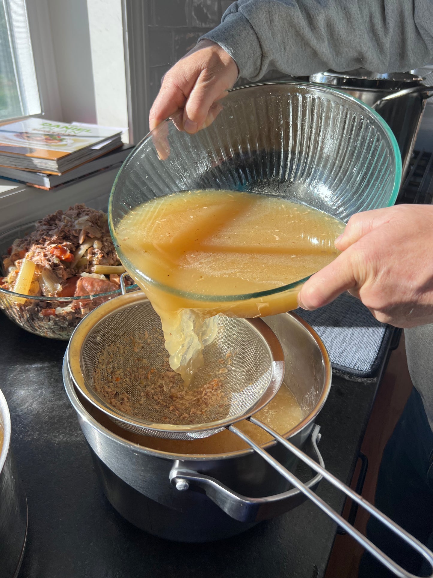 Chicken Bone Broth - Quart (32 ounces)